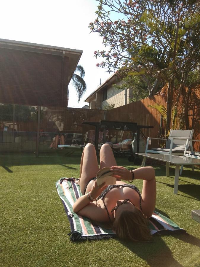 Mumma'S Hostel Surfers Paradise غولد كوست المظهر الخارجي الصورة