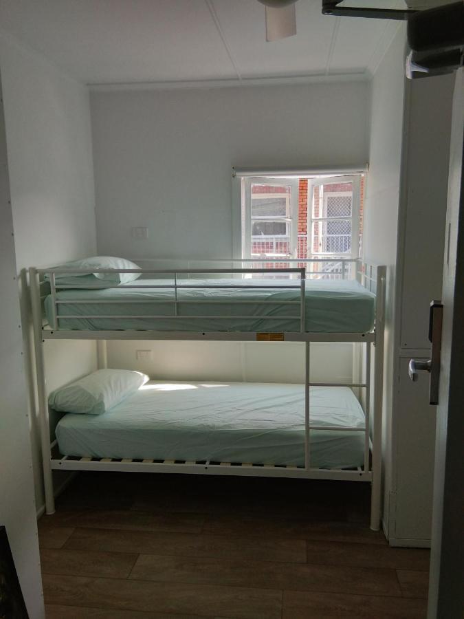 Mumma'S Hostel Surfers Paradise غولد كوست المظهر الخارجي الصورة